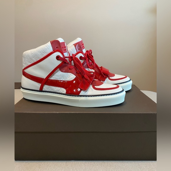 Louis Vuitton men shoes that are red/white - Picture 3 of 7